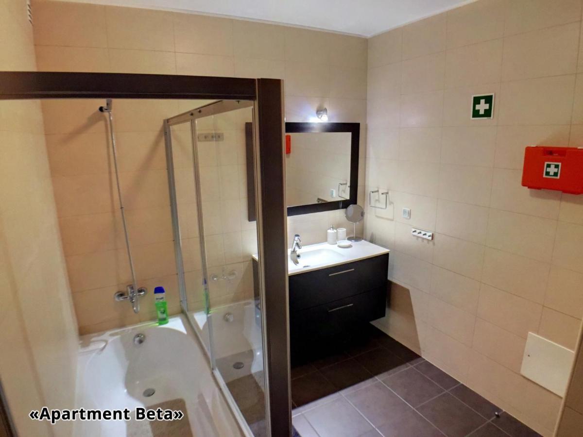 Apartment Beta - 2 Bedrooms, Private Rooftop Patio With Hot Tub, Bbq And View Ferragudo (Faro) Exterior foto